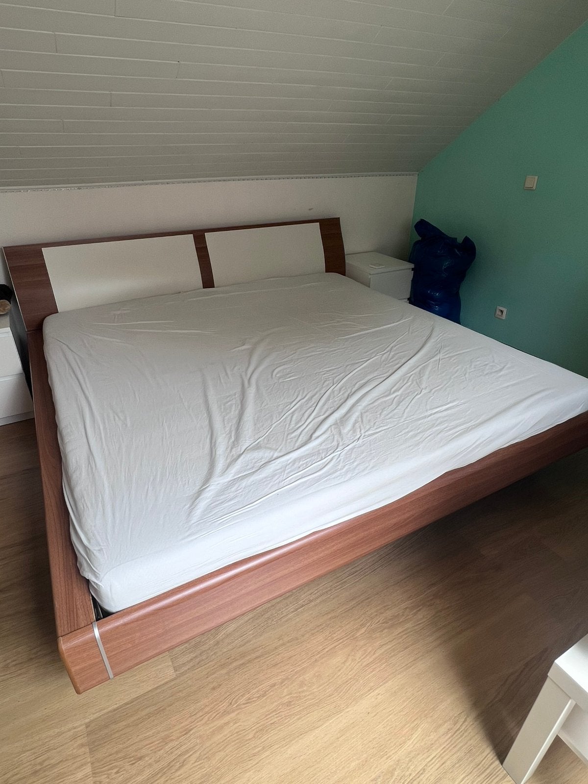 Bed 2meter breed, Huis en Inrichting, Ophalen, Gebruikt, Bruin, Tweepersoons