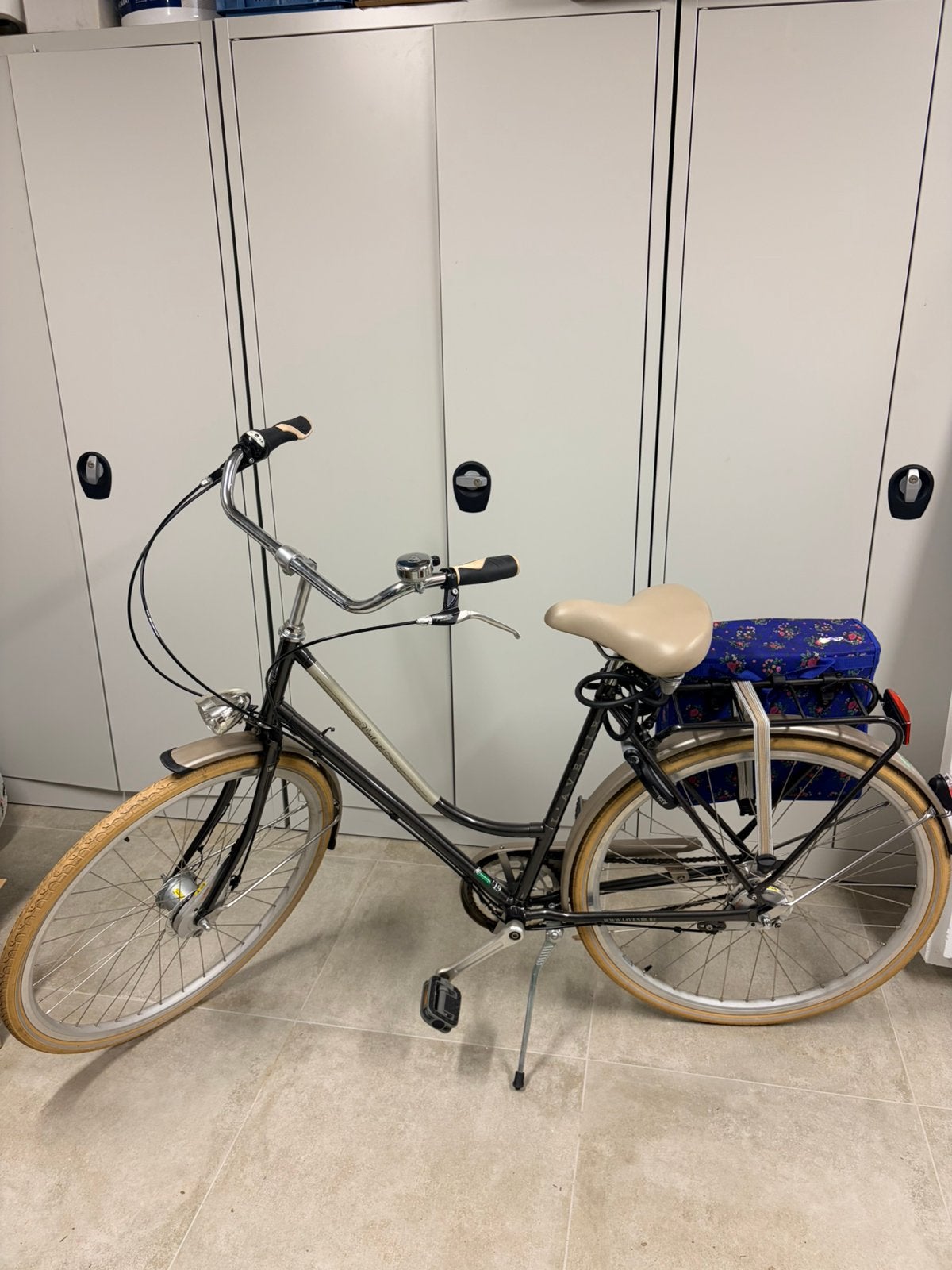 L’ Avenir damesfiets Vintage, Fietsen en Brommers, Fietsen | Dames | Damesfietsen, Ophalen, Zo goed als nieuw, Overige merken