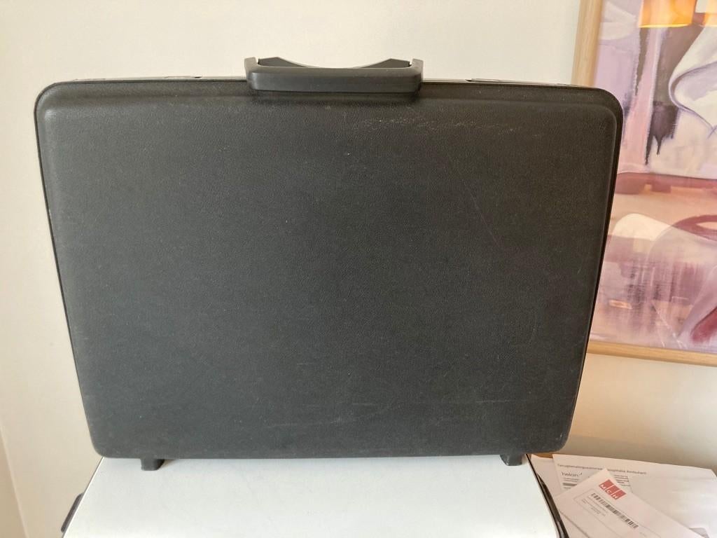 Aktetas met slot Samsonite, Ophalen of Verzenden, Zo goed als nieuw, Aktetas