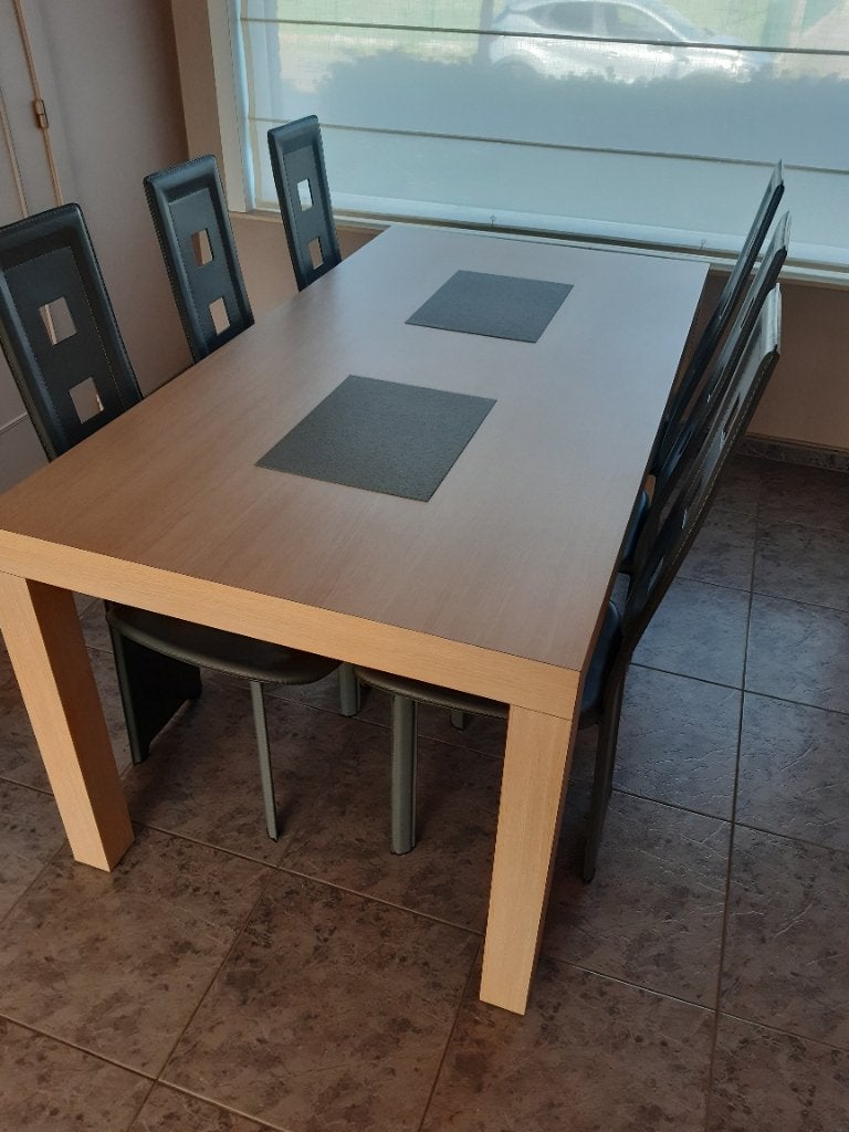 Eetkamer, Enlèvement, Comme neuf, Moderne stijl, 4 à 6 chaises