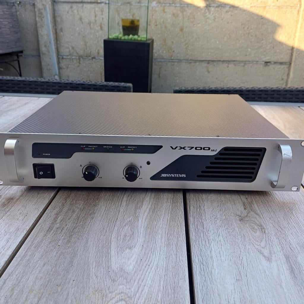 Versterker jb dystems 700, Musique & Instruments, Amplis | Clavier, Moniteur & Sono, Enlèvement