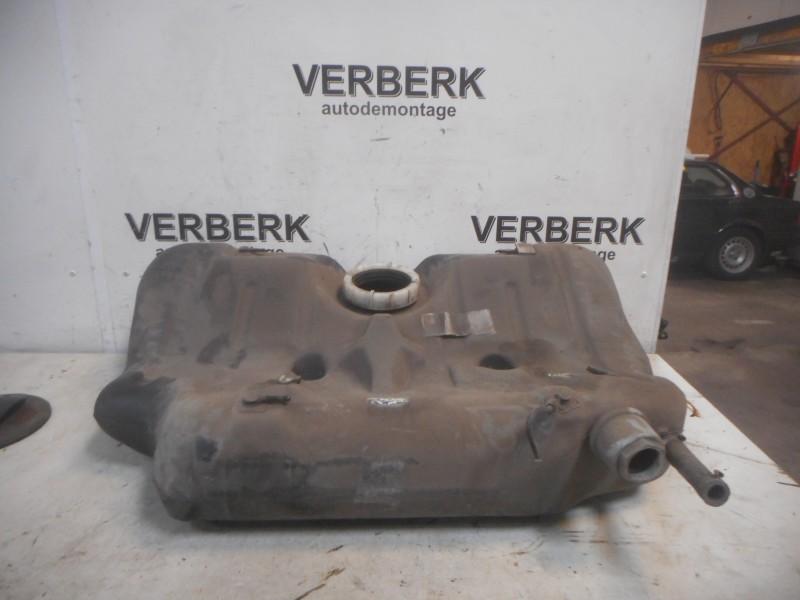 BRANDSTOFTANK Volvo 480 (01-1986/07-1996) (1412169f), Gebruikt, Volvo