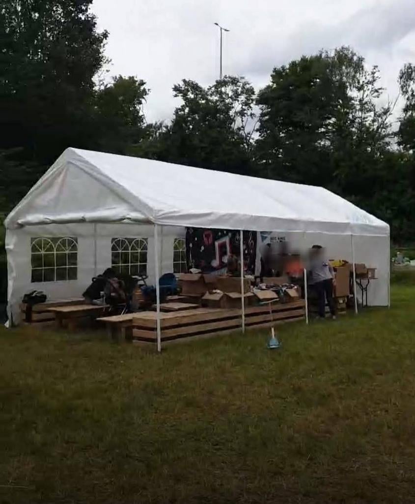 Location tonnelle 4x8m, 2 mètres ou plus, 8 mètres et plus, 4 à 6 mètres, Tente de réception