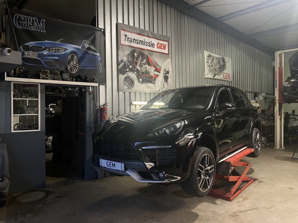 Porsche Cayenne Panamera tussenbak revisie!, Auto-onderdelen