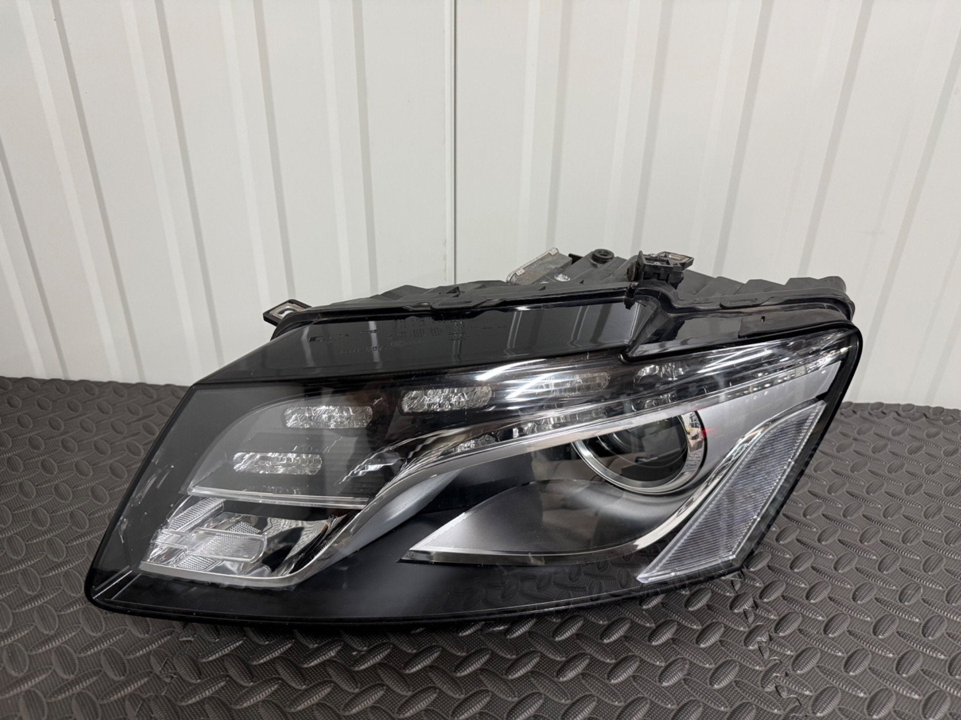 Audi Q5 8R xenon led koplamp links 8r0941029aj, Auto-onderdelen, AUDI AG, Audi, Kundenbetreuung@audi.de, Nieuw