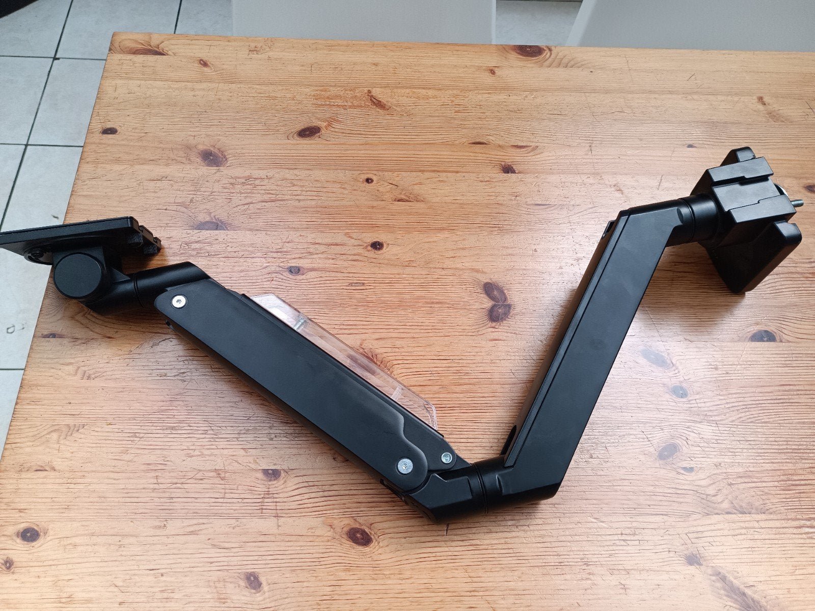 single monitor arm/Beugel voor grote monitors, Computers en Software, Ophalen