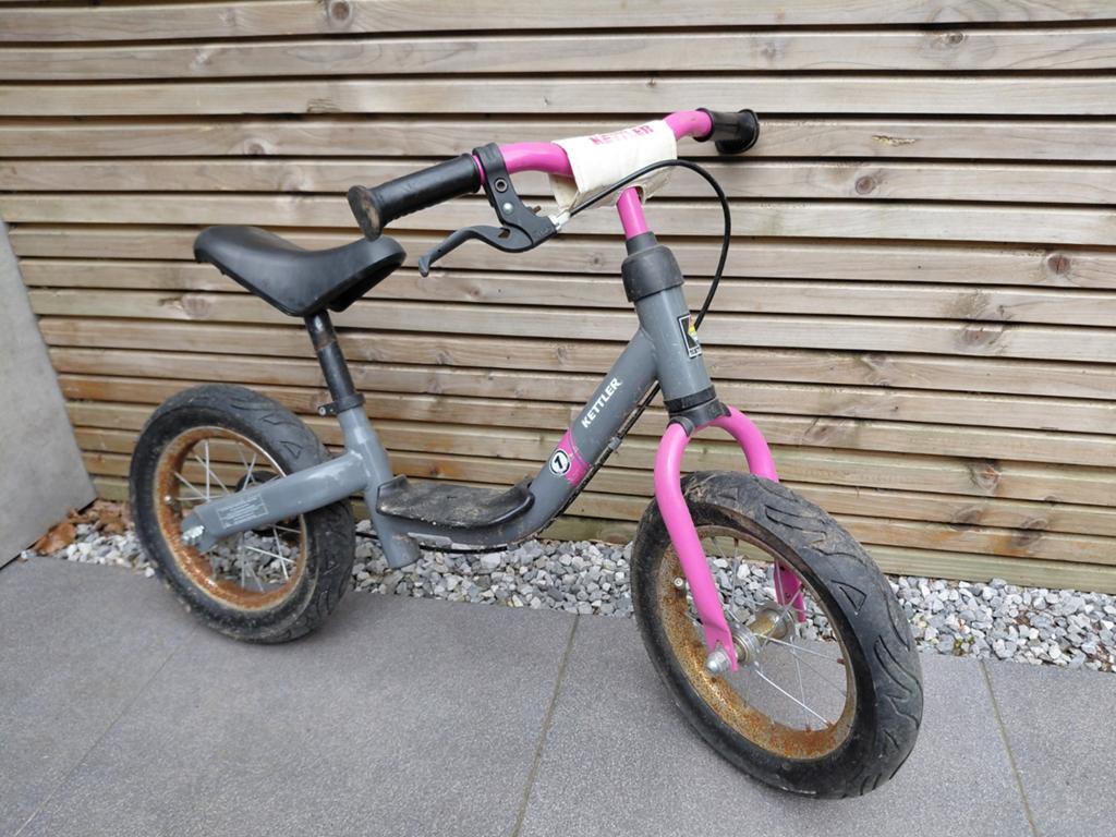 Loopfiets GRATIS, Fietsen en Brommers, Fietsen | Kinderfietsjes, Ophalen
