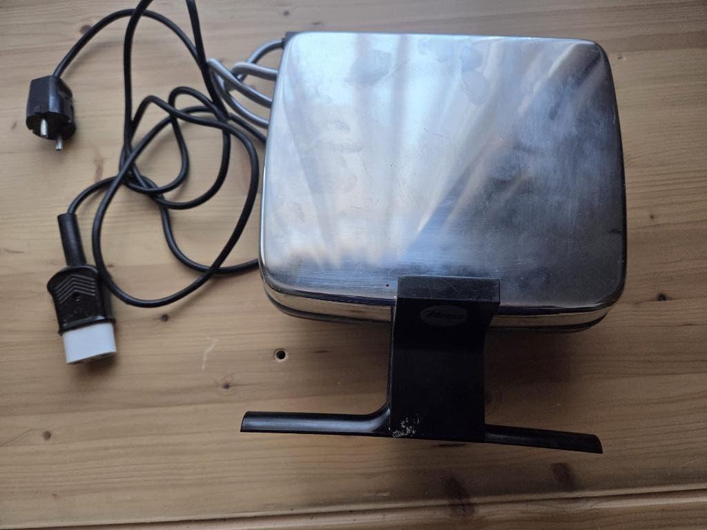 Nova Type 10 wafelijzer (België), Elektronische apparatuur, Ophalen of Verzenden, Uitneembare platen, Gebruikt