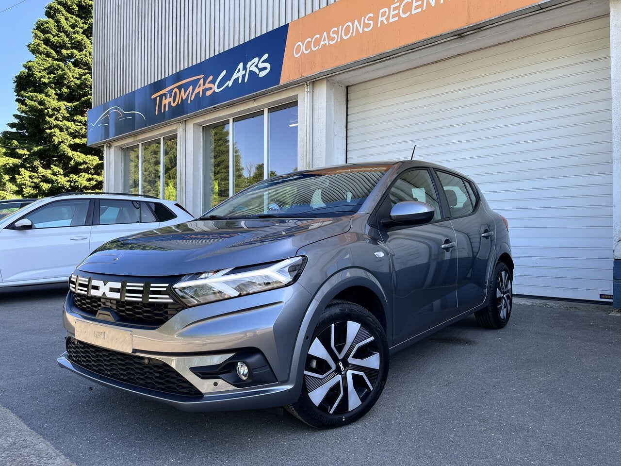 Dacia Sandero EXPRESSION 1.0L 90 CH - CAMERA - GPS - ETC -., 0 kg, Argent ou Gris, Achat, Euro 6
