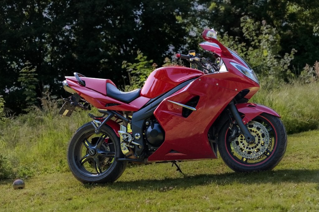 Triumph Sprint ST1050 ABS 2010, Motoren, Motoren | Triumph, Occasion, ABS, Motorrijbewijs A, 3 cilinders