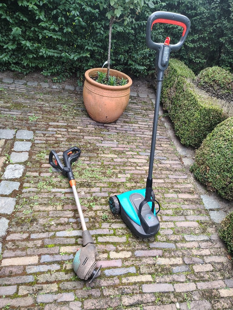 Gardena set accu grasmaaier en trimmer, Tuin en Terras, Ophalen, Cirkelmaaier, Gebruikt, Accu-grasmaaier