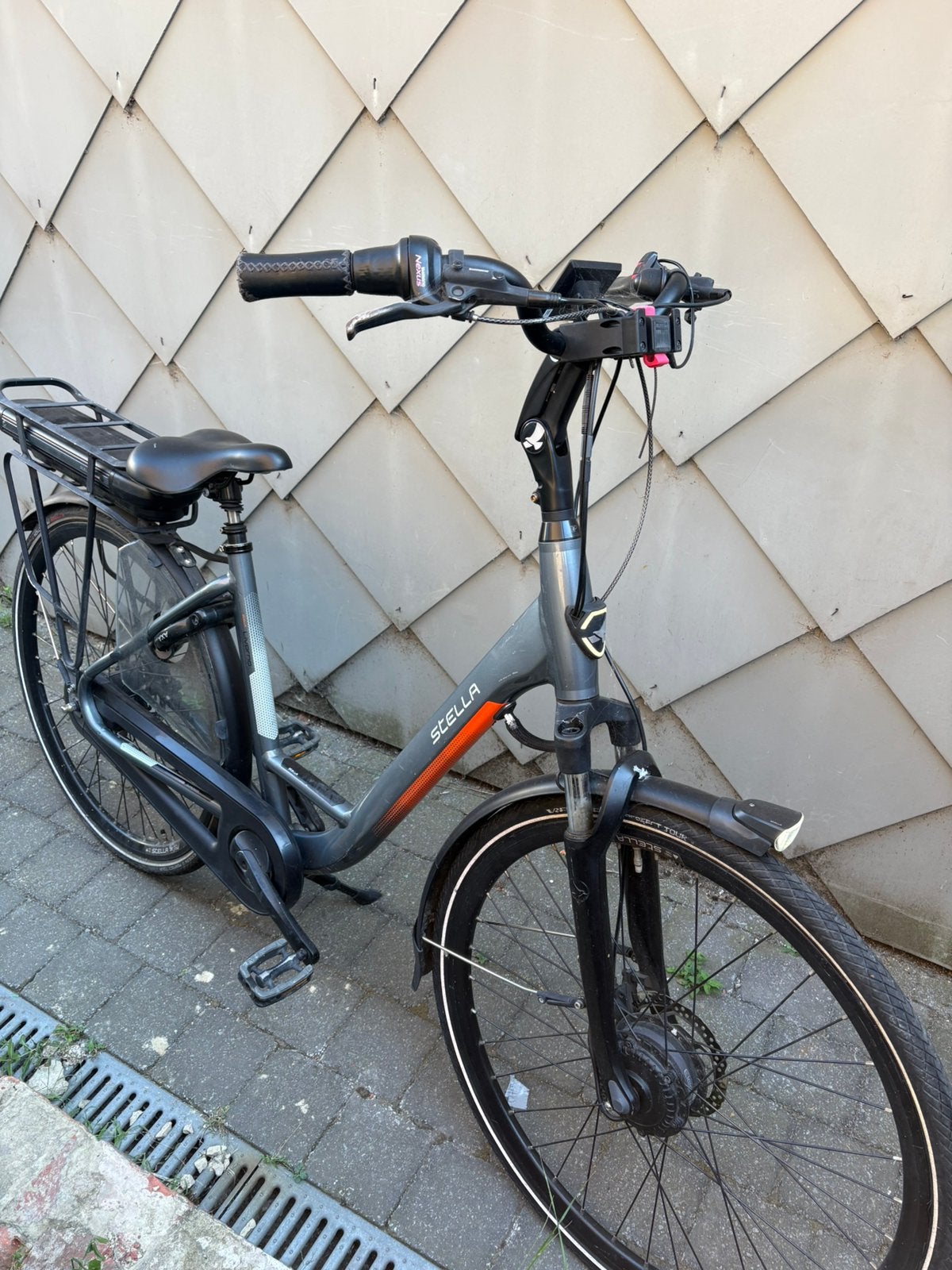 Stella Livorno elektrische dames fiets, 47 tot 51 cm, Ophalen, Gebruikt, 50 km per accu of meer