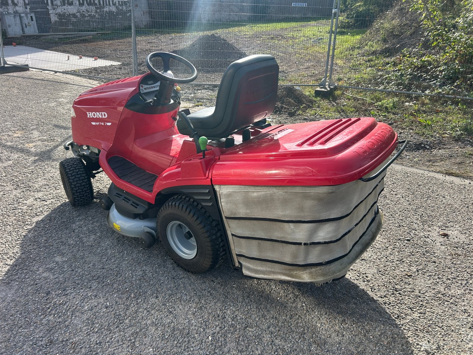 Honda hf2417 seulement 84h de travail, Enlèvement ou Envoi, Comme neuf, Démarrage électrique, 90 à 120 cm