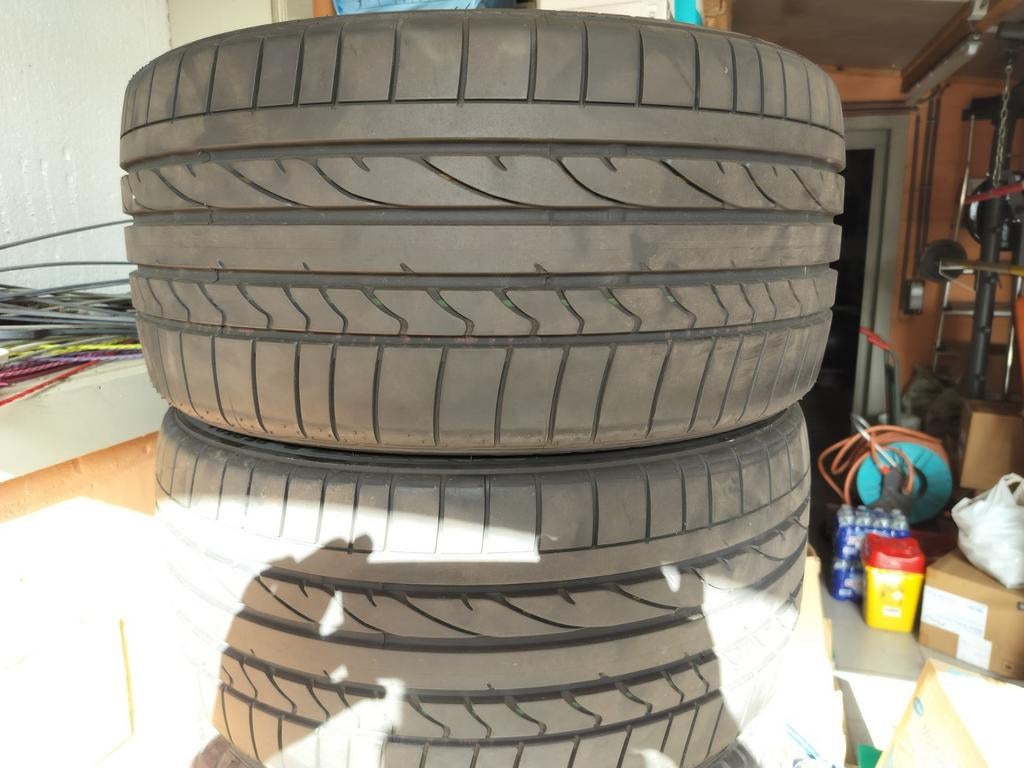 2 banden Bridgestone Potenza RE050A 265/35 R19 94Y, Auto-onderdelen, 265 mm, Nieuw, Band(en), Zomerbanden