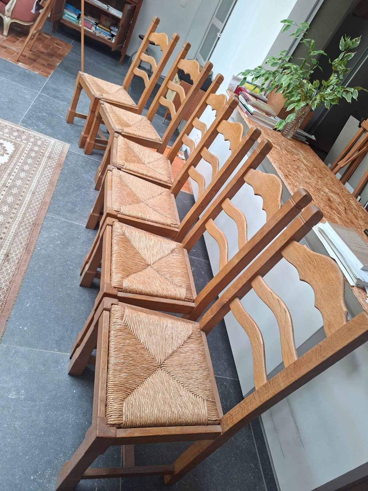 6 degelijke eiken stoelen, Ophalen