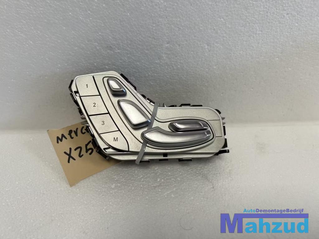 MERCEDES GLC X253 Links Stoelverstelling schakelaar A2059056, Mercedes-Benz AG, Mercedes-Benz, Utilisé, Mercedesstrasse 120
70372  Stuttgart, DE