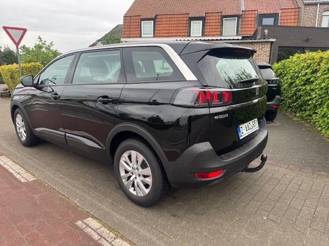Peugeot 5008 1.2 Nieuw model  7zitplaatsen GARANTIE BTWincl., Auto's, Automaat, Lane Keeping Assist, 1199 cc, 5 deurs
