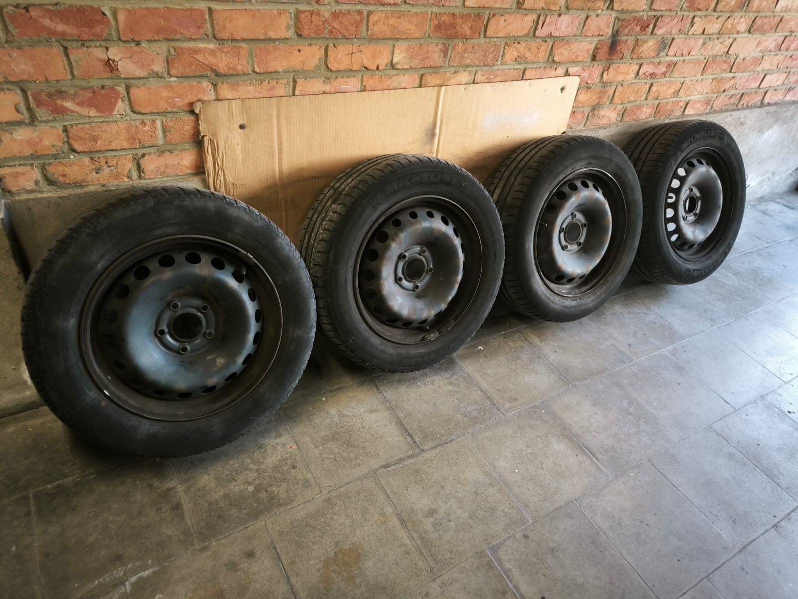 4 Michelin zomer banden met velgen205/60R16, Neuf, Pneus et Jantes, 16 pouces, Véhicule de tourisme