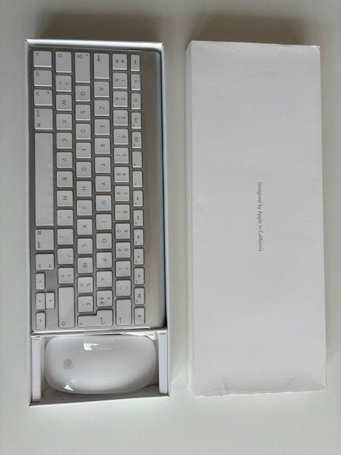 APPLE TOETSENBORD, Computers en Software, Toetsenborden, Ophalen, Draadloze ontvanger, Draadloos, Apple