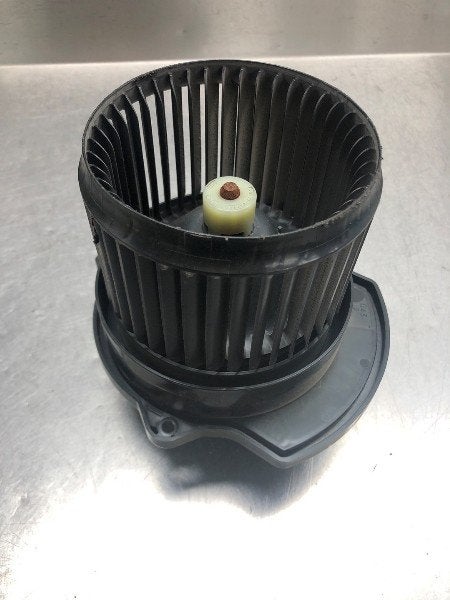 KACHEL VENTILATORMOTOR Toyota iQ (01-2009/12-2015), Gebruikt, Toyota