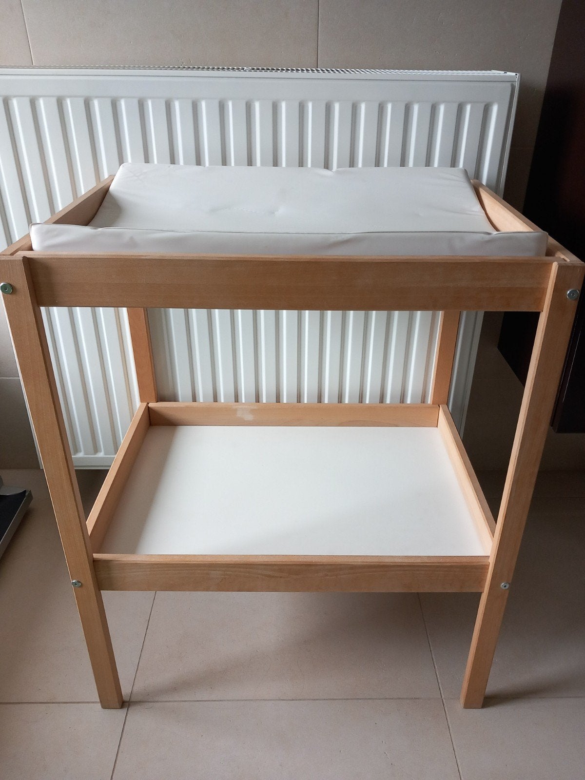 Verzorgingstafel(ikea) met kussen, Kinderen en Baby's, Kinderkamer | Commodes en Kasten, Ophalen