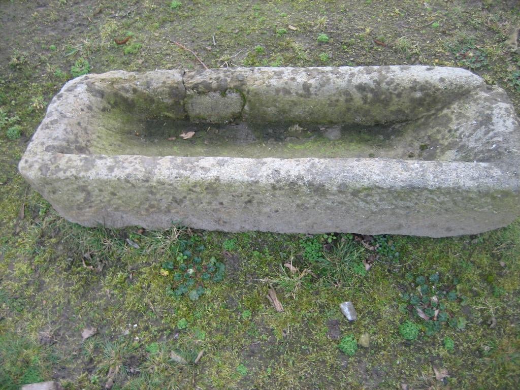 oude franse hardstenen voederbak,trog,bloembak, Enlèvement