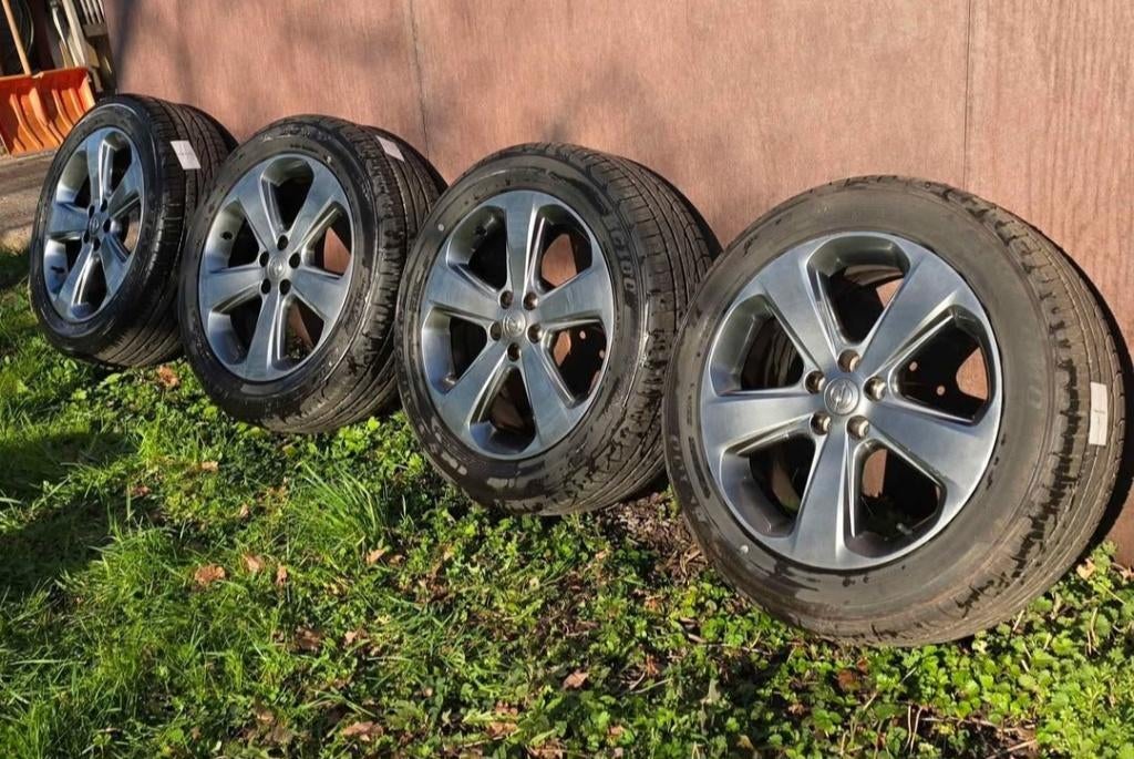 Nieuwe zomerbanden (Opel) 215 55 R18 + lichtmetalen velgen, 18 inch, Overige, Nieuw, Band(en)