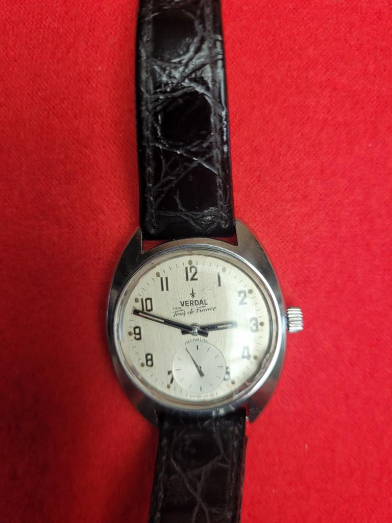 VINTAGE] Rare Montre Verdal Type "Tour de France" Réf. 6305, Ophalen of Verzenden, Goud