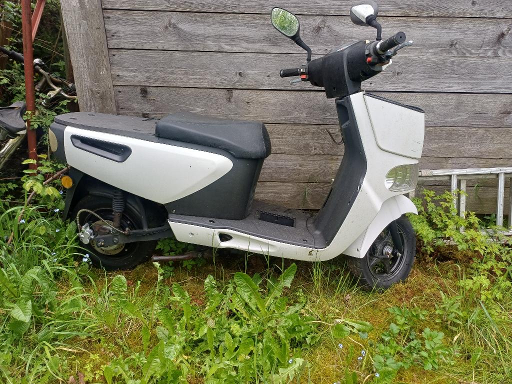 Scooter électrique, Fietsen en Brommers, Scooters | Kymco, Ophalen, Overige modellen, Elektrisch, Klasse B (45 km/u)