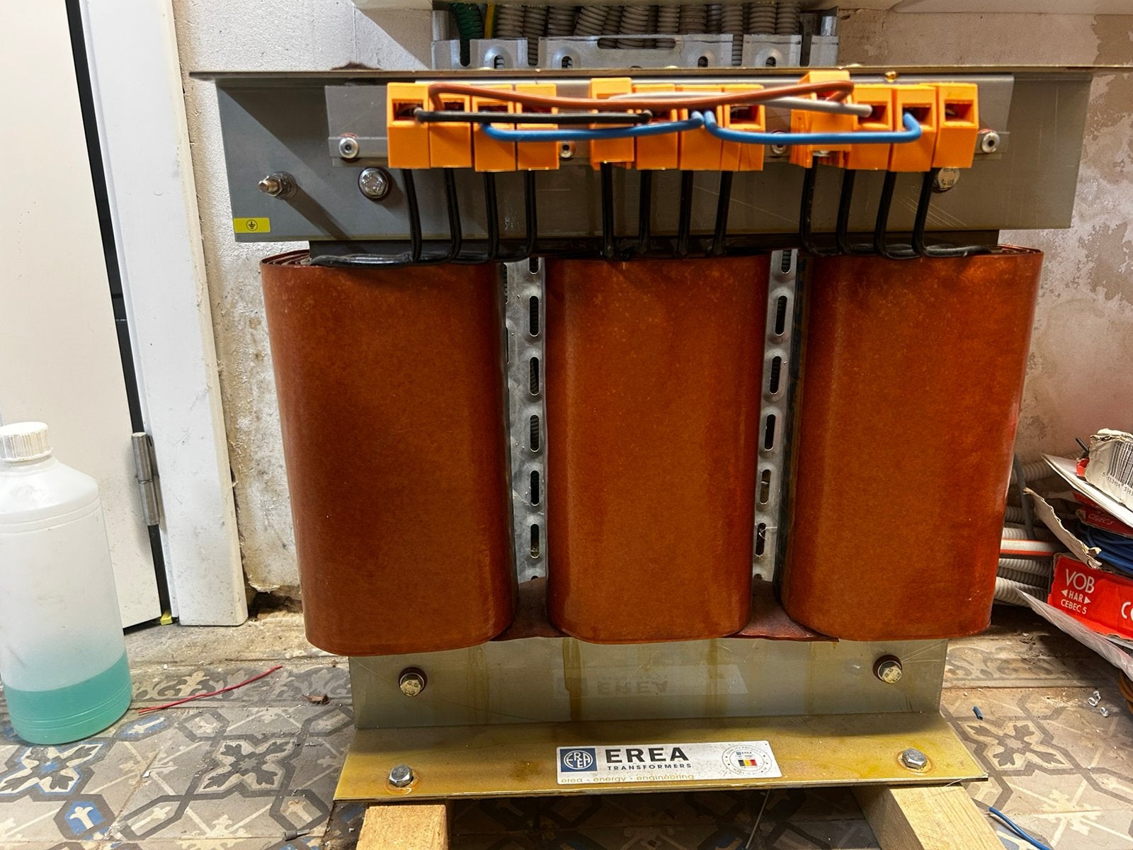 Transformateur EREA 10kVA D/Y 230v/400v + N, Doe-het-zelf en Bouw, Ophalen, Zo goed als nieuw