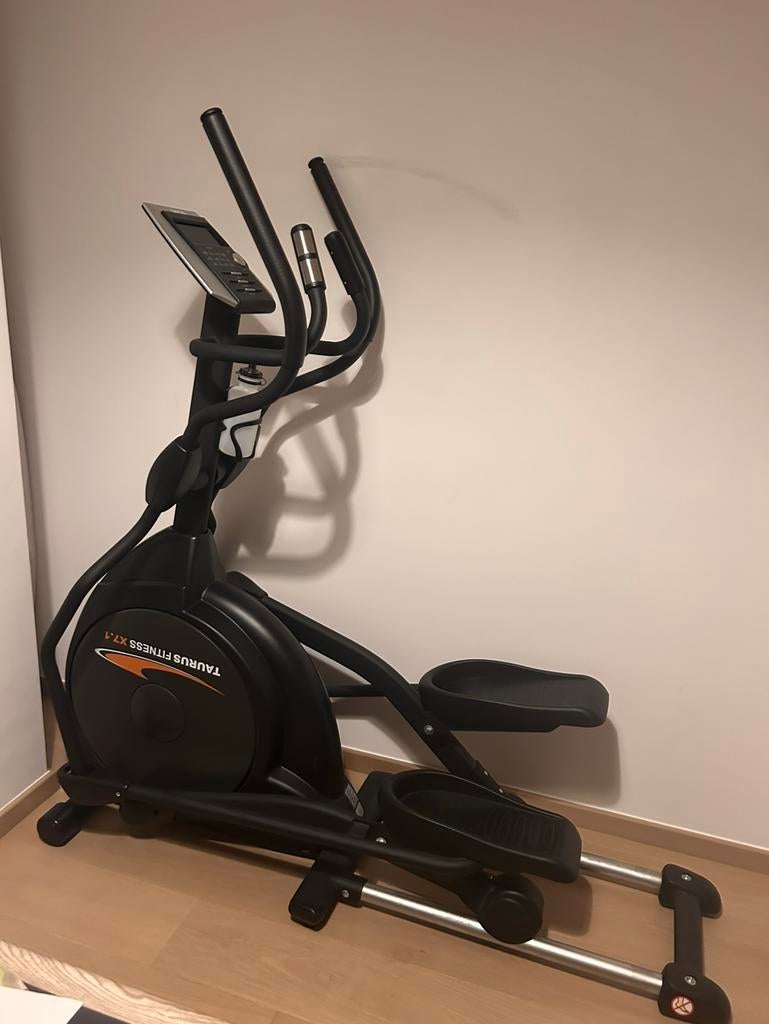 Vélo elliptique Taurus X7.1 comme neuf (valeur 1200€), Jambes, Comme neuf, Synthétique, Enlèvement
