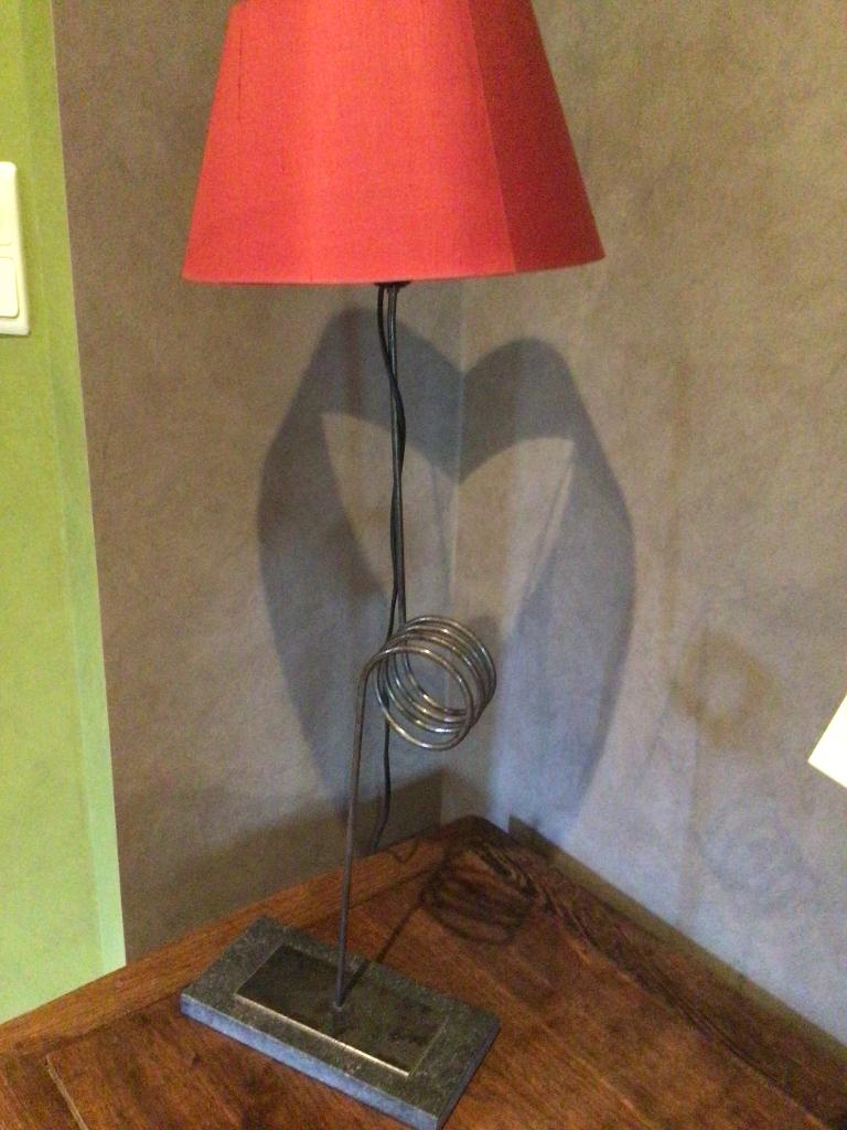 Lampe, Enlèvement, Métal