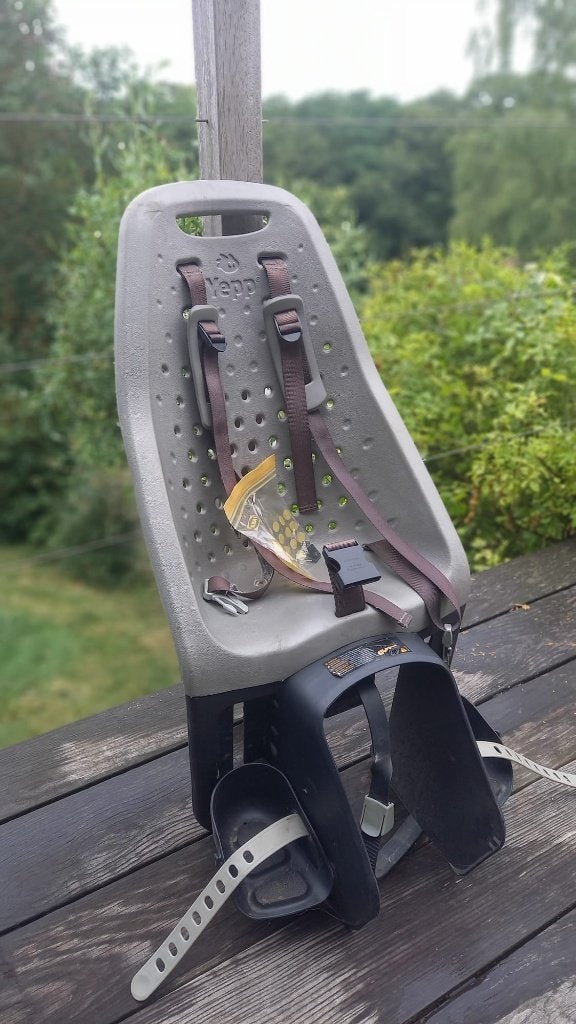 Siège bébé/enfant Yepp, Fietsen en Brommers, Fietsaccessoires | Fietsstoeltjes, Ophalen, Achterzitje, Gebruikt, 9 t/m 36 kg