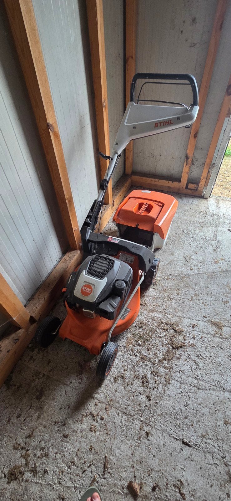 tondeuse à gazon Stihl, Enlèvement, STIHL, Tondeuses à gazon à essence, Comme neuf