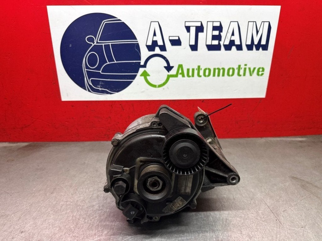 ALTERNATEUR BMW 7 serie (E65 / E66 / E67) (01-2001/12-2009), Utilisé, BMW, Petuelring 130
80809  München, DE, Bayerische Motoren Werke AG