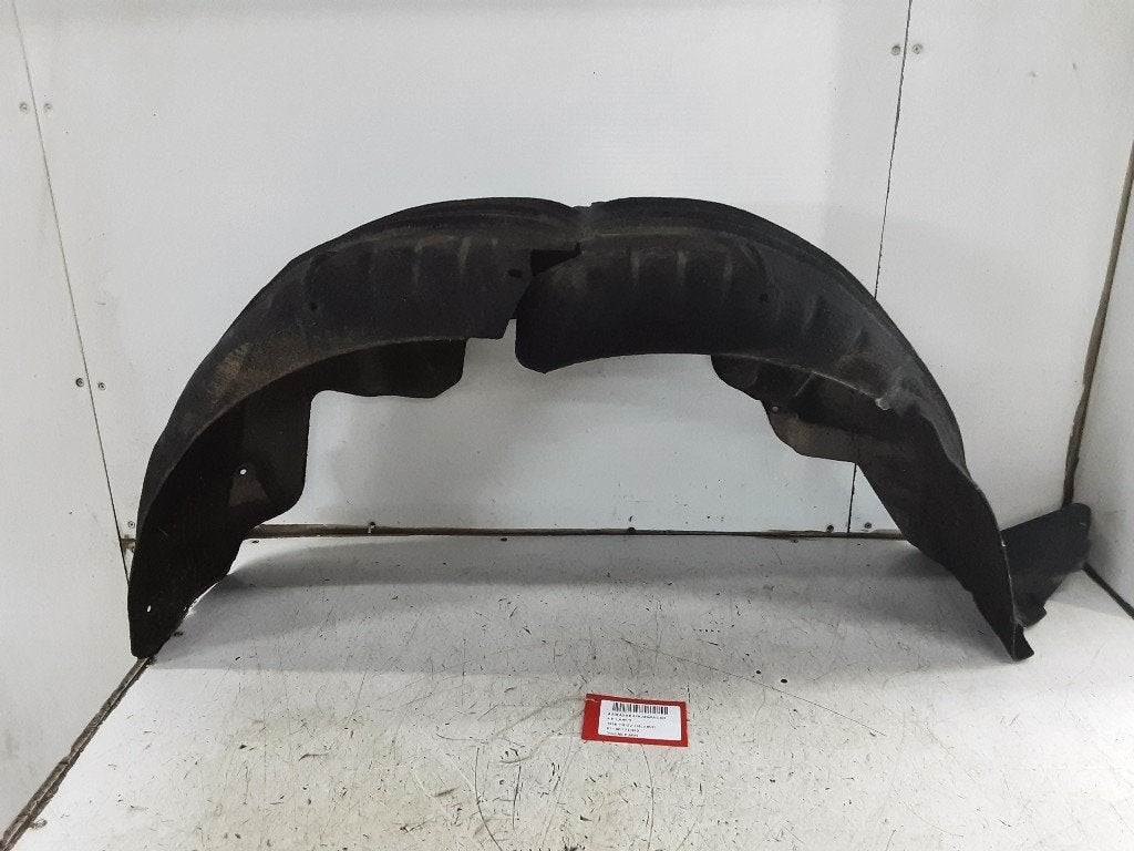 BINNENSPATSCHERM LINKS ACHTER Audi A3 Sportback (8YA), Gebruikt, Mevr. I. Hauben, Audi, Spatbord