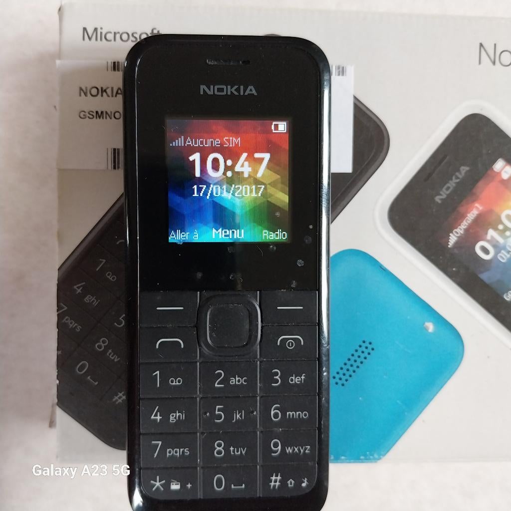 GSM "classique" NOKIA 105 avec chargeur et écouteurs, Moins de 3 mégapixels, Classique ou Candybar, Clavier physique, Comme neuf