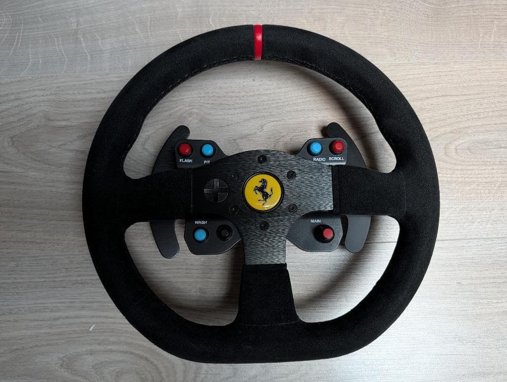Thrustmaster Ferrari F599XX Evo Wheel, Thrustmaster, Ophalen, Zo goed als nieuw, Racestuur