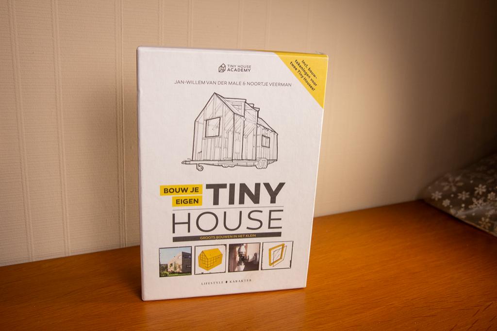 Boek Bouw je eigen tiny house, Enlèvement ou Envoi, Neuf
