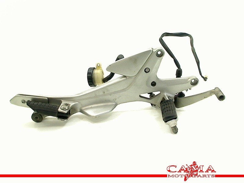 SCHETSPLAAT RECHTS VOOR Honda CBF 500 (01-1970/-), Motoren, Dhr. S. di Majo, Gebruikt, Info@cama-motorparts.nl, P.J. Troelstraweg 8 8
3144 CX  MAASSLUIS, NL