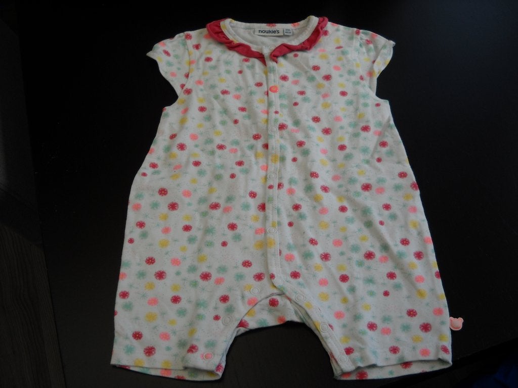 baby pakje-maat 80-als nieuw-noukies, Enfants & Bébés, Vêtements de bébé | Taille 80, Enlèvement, Comme neuf, Fille, Costume
