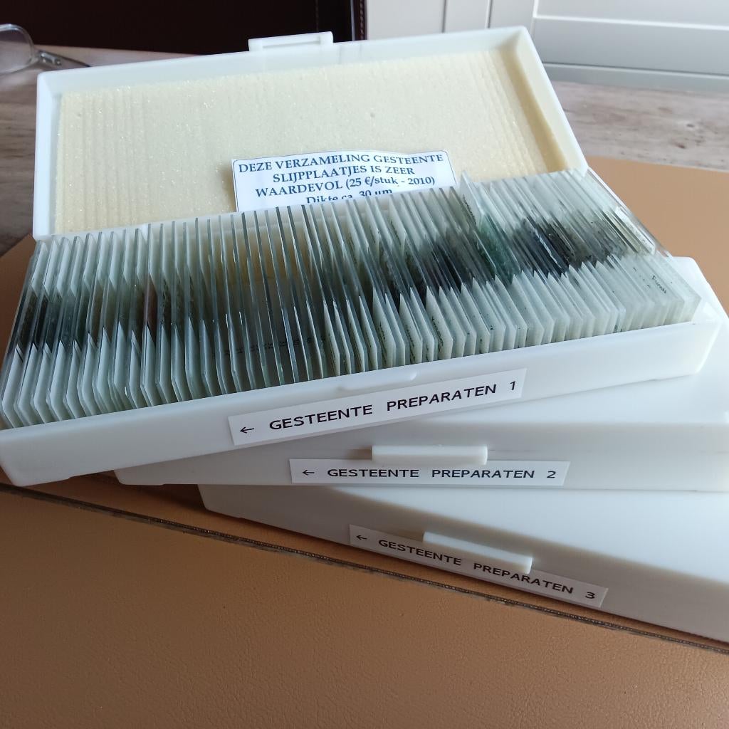 Gesteente-en fossiel preparaten, exclusief...bieden, Audio, Tv en Foto, Optische apparatuur | Microscopen, Ophalen