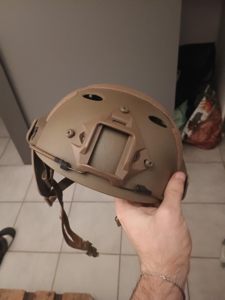 Airsofthelm, Hobby en Vrije tijd, Ophalen of Verzenden, Nieuw