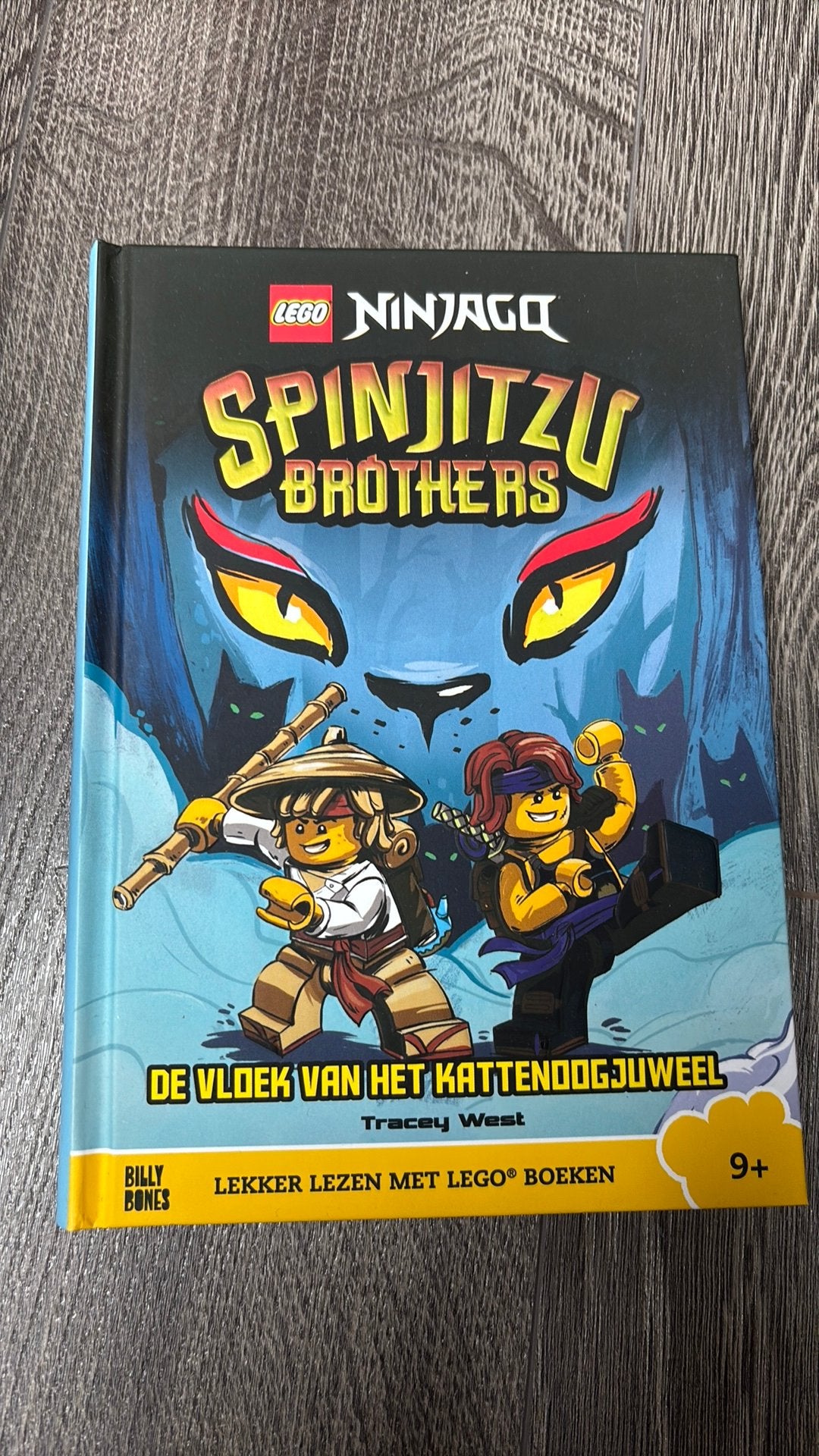 Tracey West - De vloek van het kattenoog, Ophalen of Verzenden, Tracey West