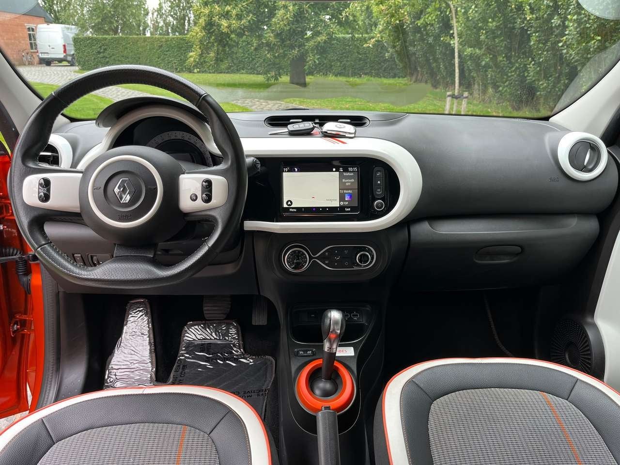 Renault Twingo e-Twingo 24 kWh R80/1eignr/33900km/Carplay/N, 4 zetels, 0 kg, Berline, Electronic Stability Program (ESP)