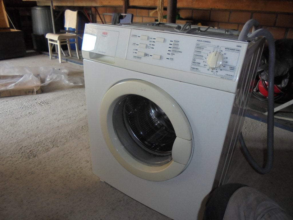 lave-linge AEG Lavamat 54810, Electroménager, Lave-linge, Utilisé, Élévateur, 4 à 6 kg, 1200 à 1600 tours, Classe énergétique A ou plus économe