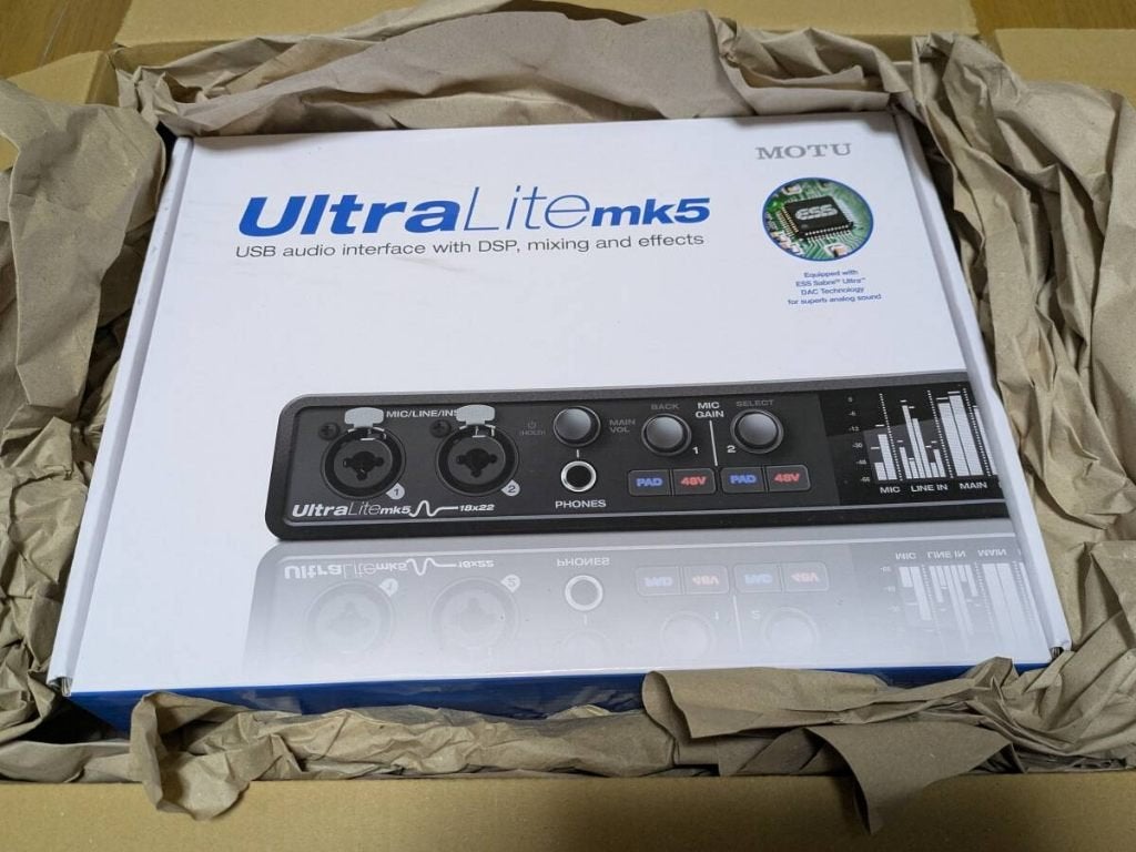 MOTU UltraLite mk5 USB-C audio interface, Audio, Tv en Foto, Professionele apparaten, Ophalen of Verzenden, Zo goed als nieuw