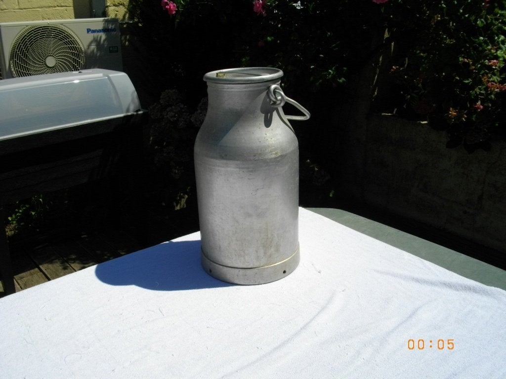 Cruche à lait, Antiquités & Art, Enlèvement