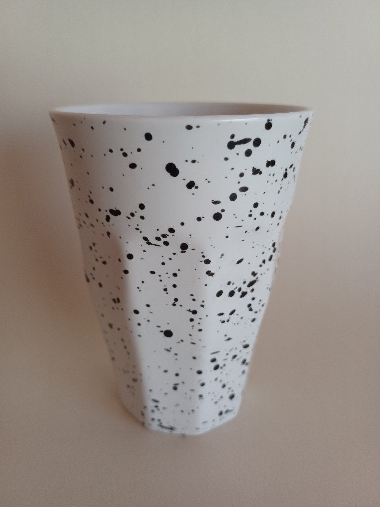 Mok/Beker gespikkeld, Huis en Inrichting, Keuken | Servies, Hema, Nieuw, Aardewerk, Mok