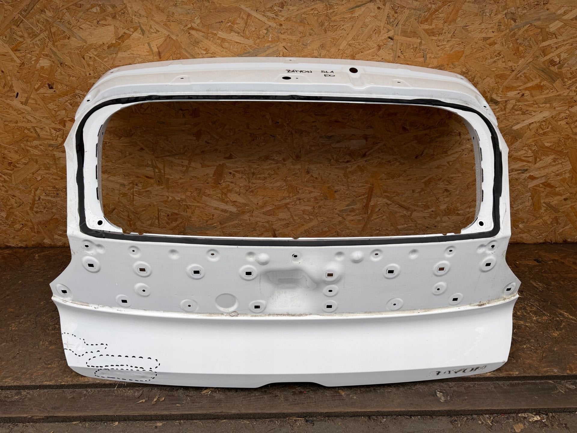 Hyundai Bayon Achterklep, Gebruikt, Heolleung-ro 12
06797  Seoul, Deur, Info@hyundai.com